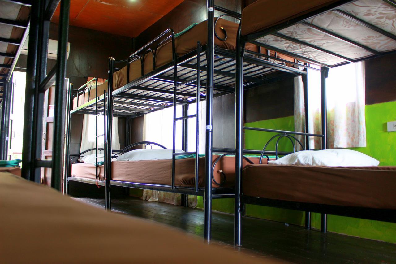Love Station Hostel Баан Тай Стая снимка
