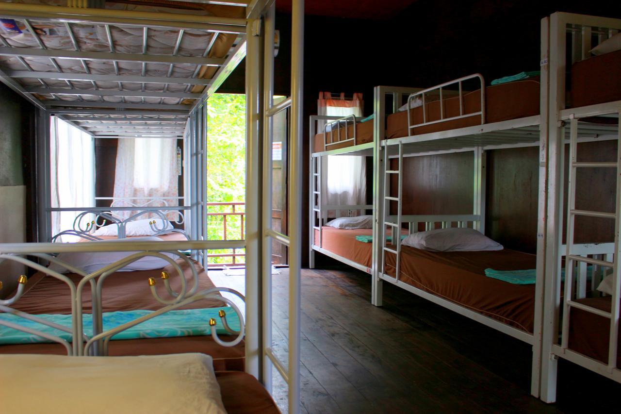 Love Station Hostel Баан Тай Стая снимка