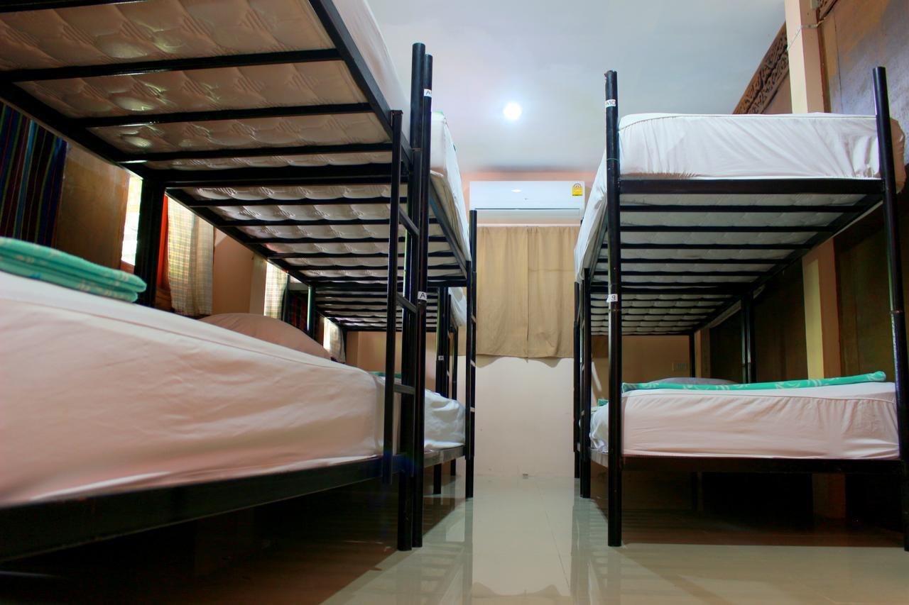 Love Station Hostel Баан Тай Стая снимка