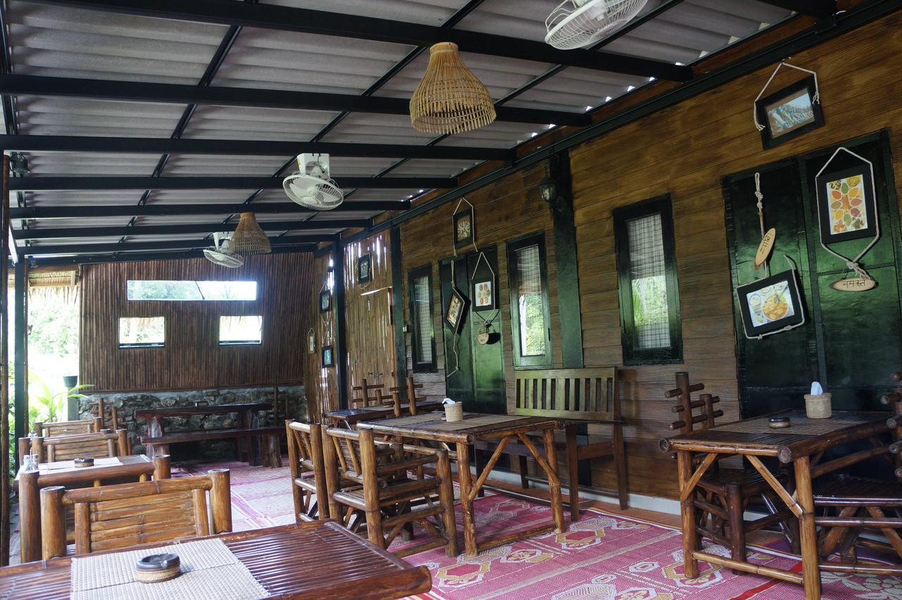 Love Station Hostel Баан Тай Екстериор снимка