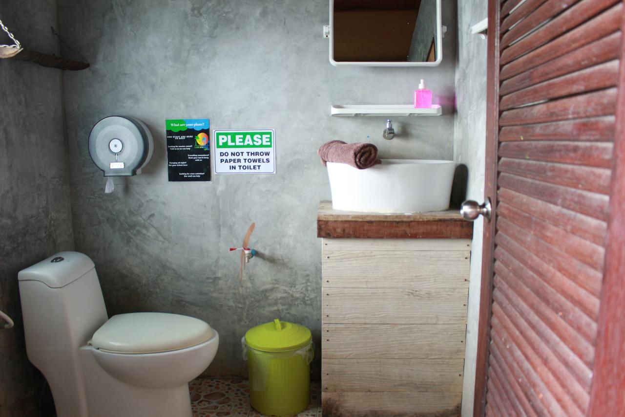 Love Station Hostel Баан Тай Стая снимка